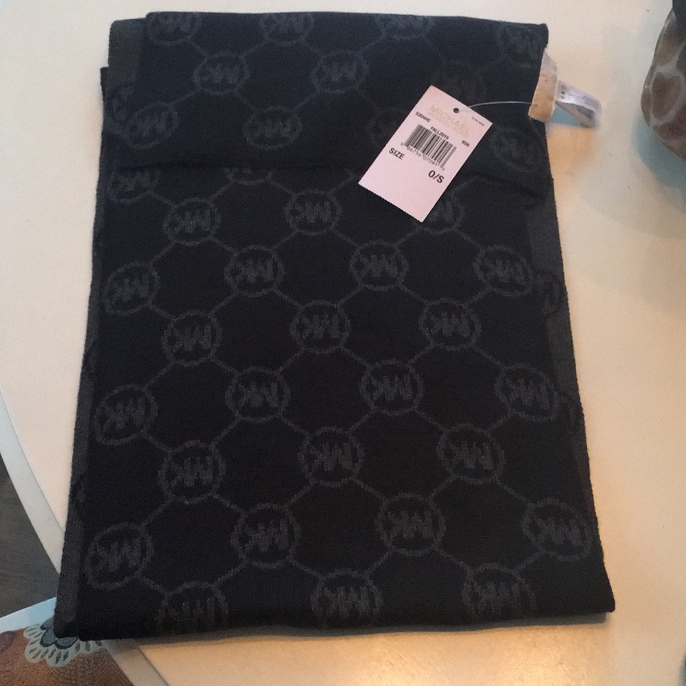 Michael Kors Scarf